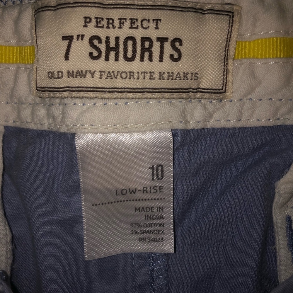 Old Navy favorite khaki shorts